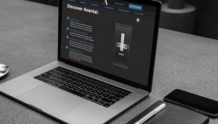 Avantal Mockup - Virtual Showroom