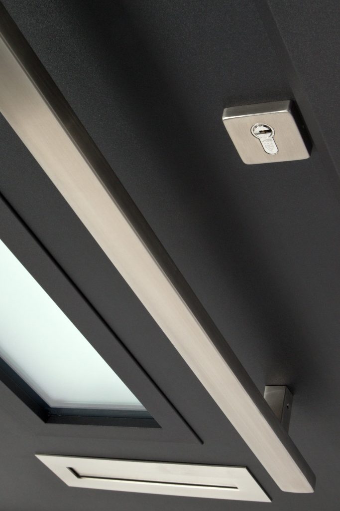 endurance doors avantal launch