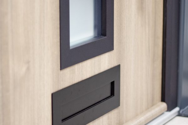 Endurance Launches Matte Black Premium Avantal Hardware