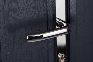 Composite Door Details to Brighten Up Dark Winter Entrances