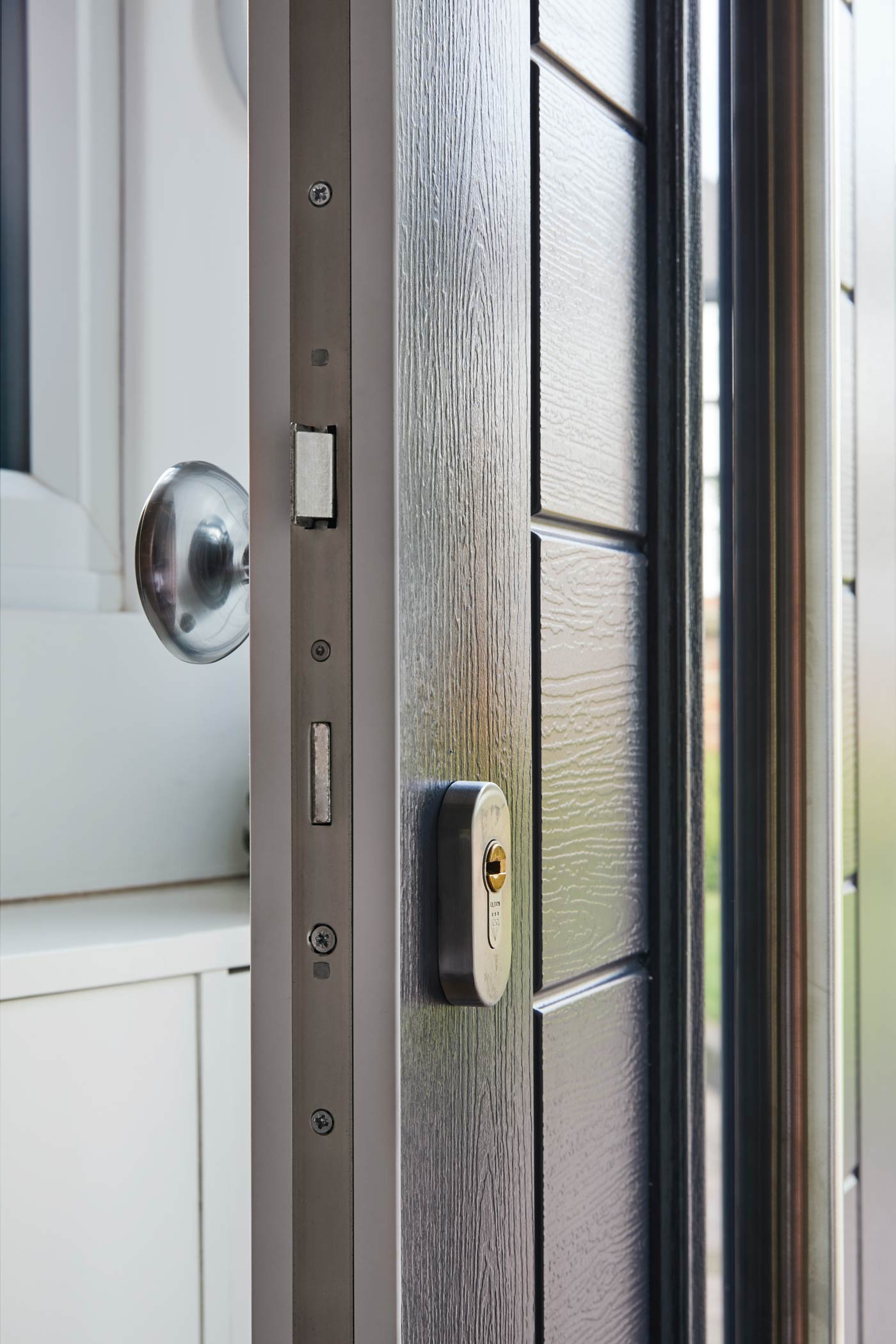 what are composite doors made of