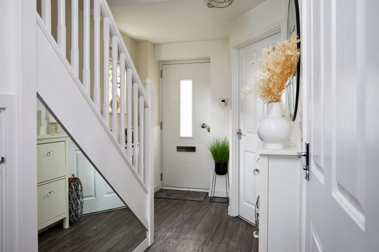 white composite door endurance